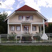 Balatongyörök - Mariann House